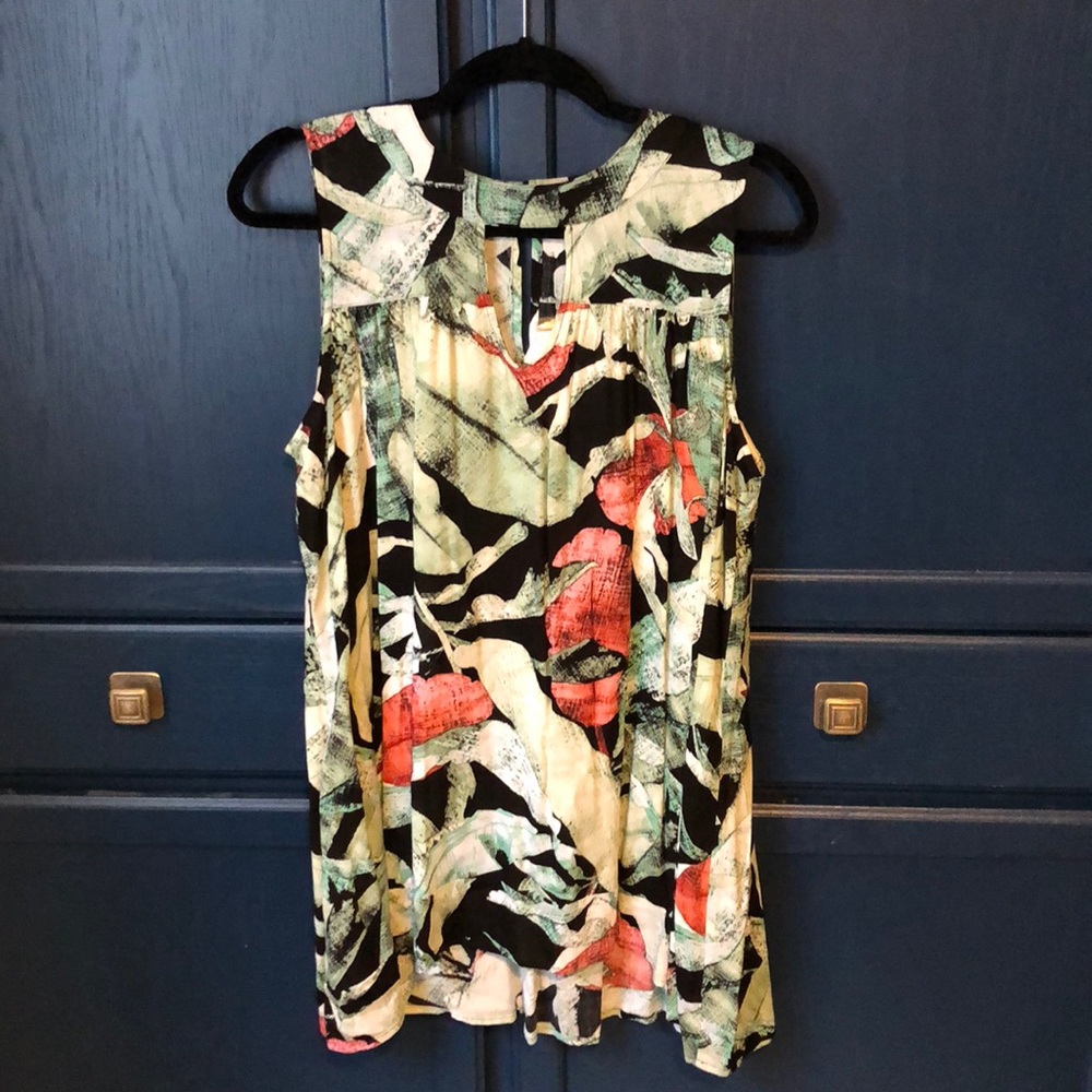 Flowy Flowery Business Casual Tank